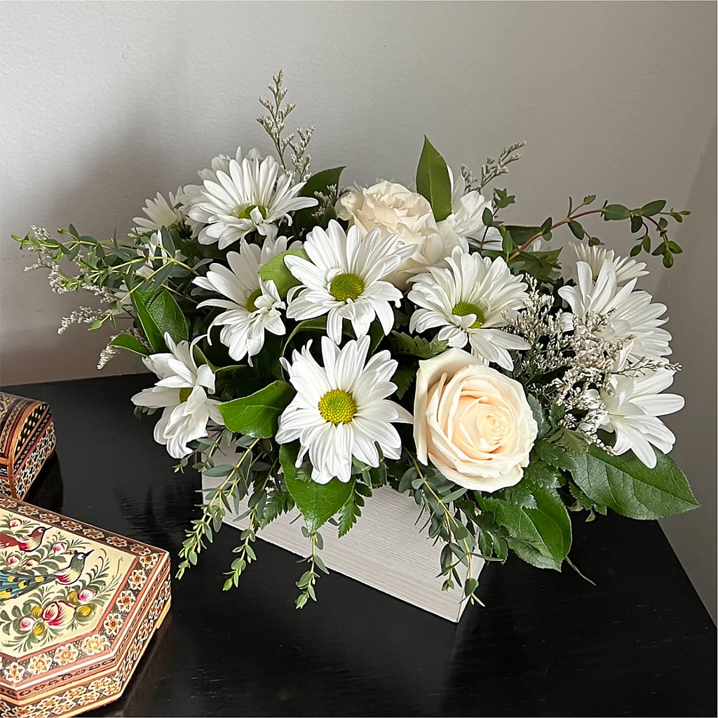 Fresh Linen Box Bouquet – Samantha Rose Designs, Marietta GA