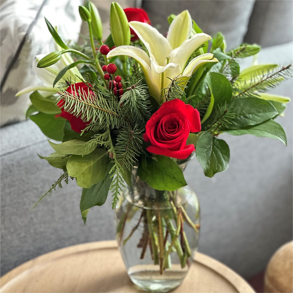 Sparkling Snowflakes Bouquet –  Samantha Rose Designs, Marietta GA